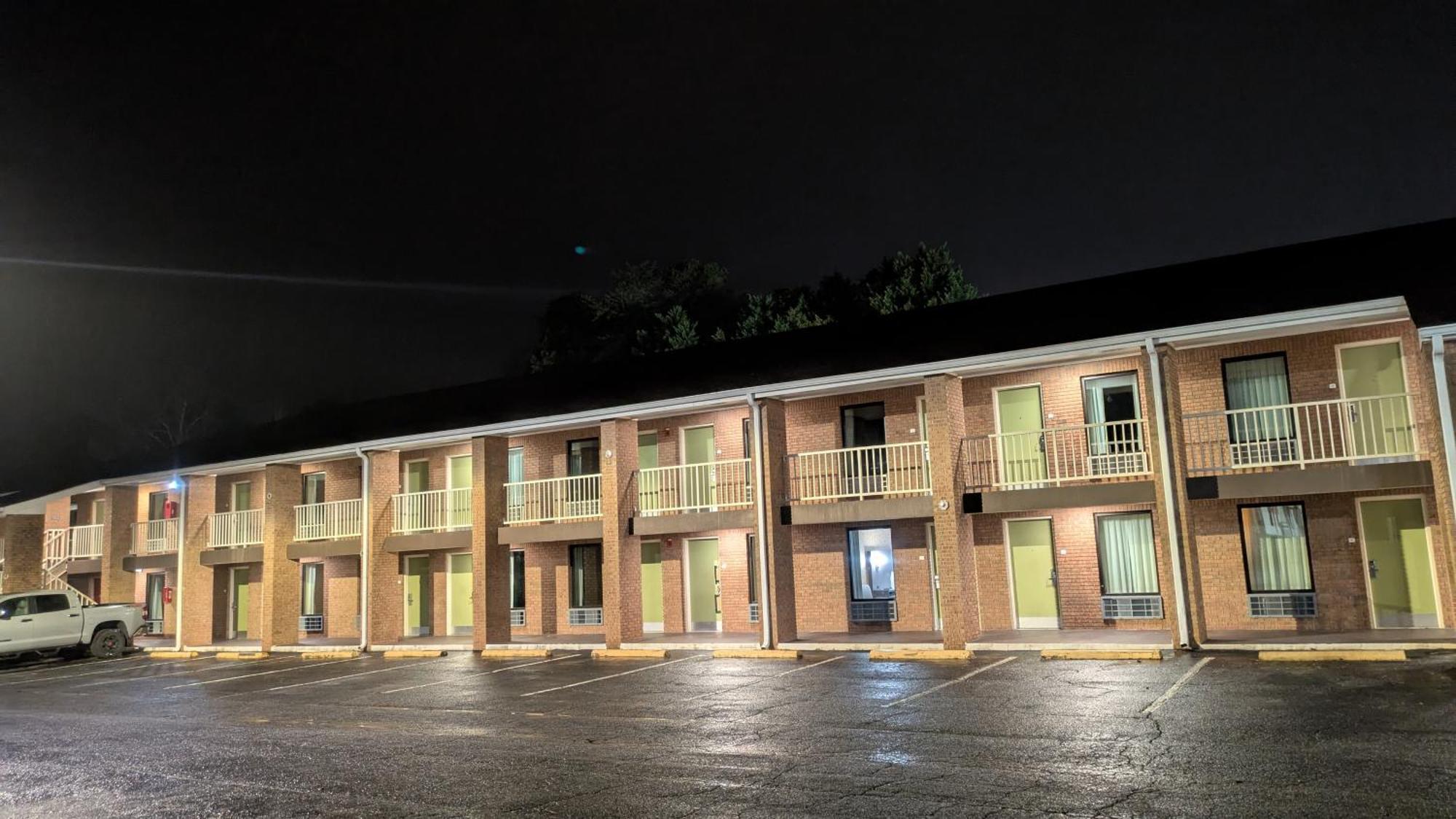 My Home & Suites Toccoa Eksteriør billede